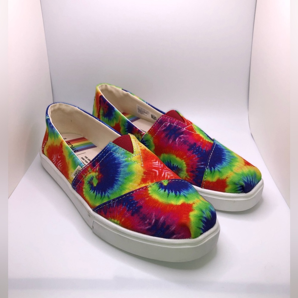 Women’s TOMS Classic Alpargata Rainbow Tie Dye Pride Flats